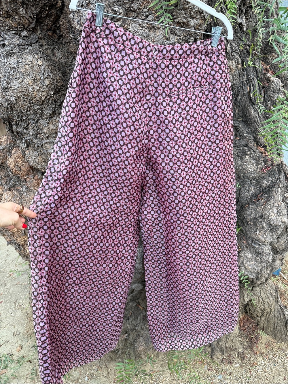 Maeve Anthropologie Silk Avery Burgundy Diamond Print Wide Leg Pants Womens - Picture 2 of 7